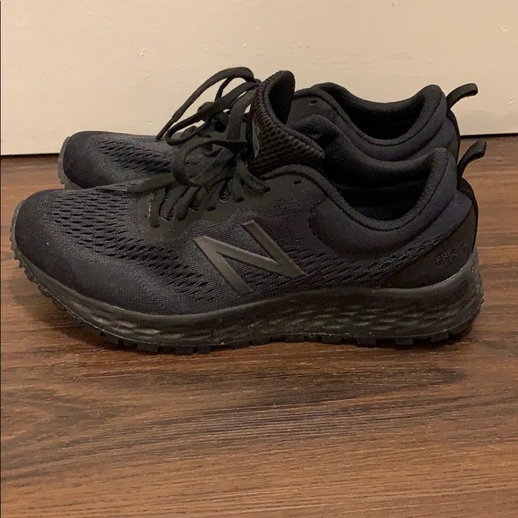 New Balance Fresh Foam Arishi - Picture 1 of 2